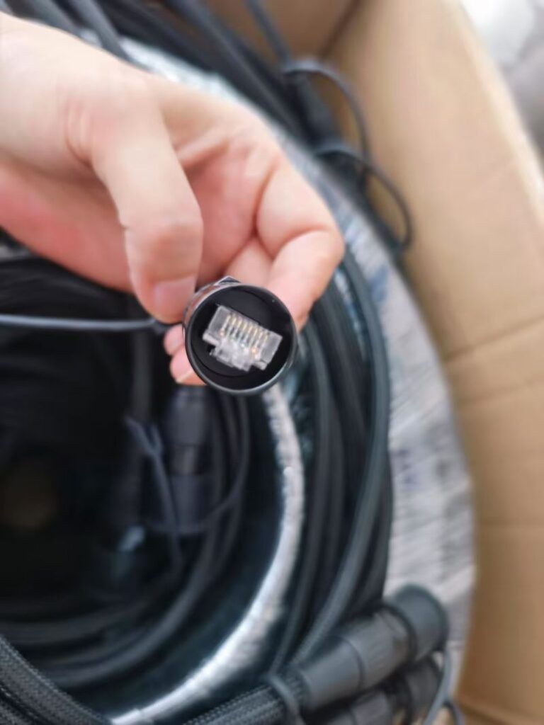 STP CAT 6